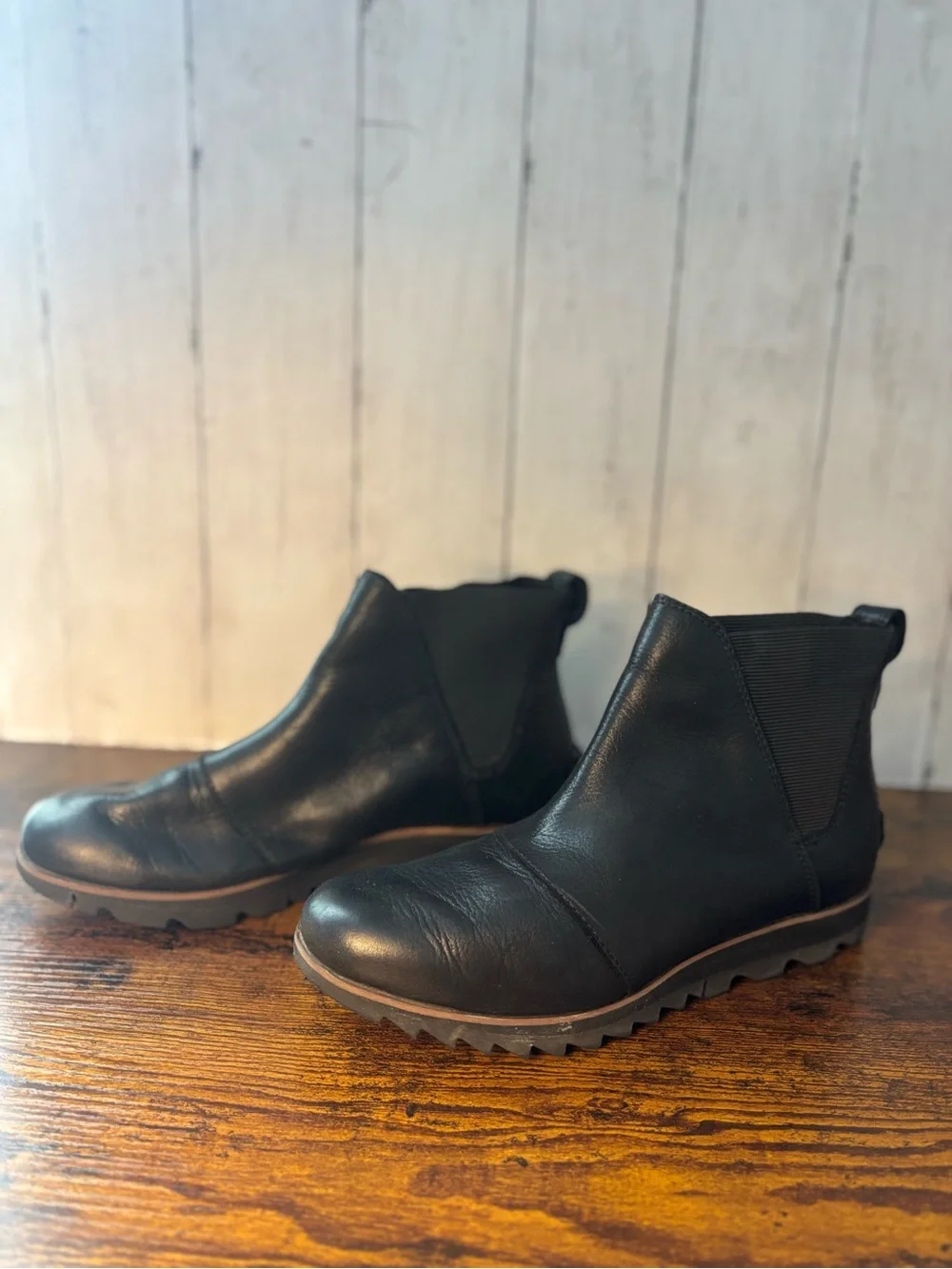 Sorel Women's Black Leather Ankle Booties